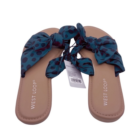 New Polka Dot Sandals: West Loop Women's‎ Collection- Size 7/8 - Picture 3 of 5